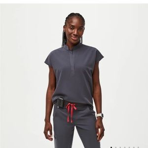 Figs Rafaela scrub top